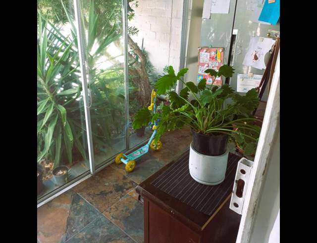 4 BEDROOM TOWNHOUSE FOR SALE IN GULDENLAND